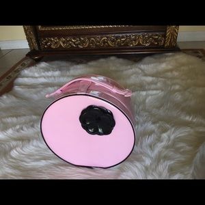 ‼️GIFT:NFS‼️Dainty Pink/ Black Camilla Storage Box
